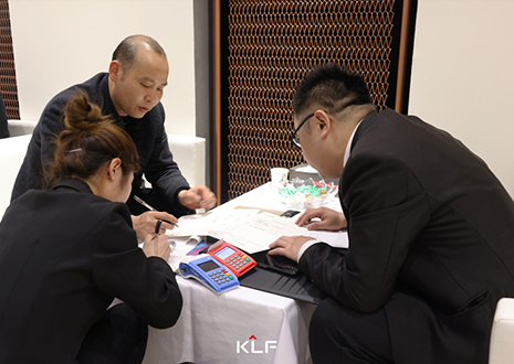 客來福再定義 | “高顏值 高性價比 高端定制”共創(chuàng)健康環(huán)保整家！